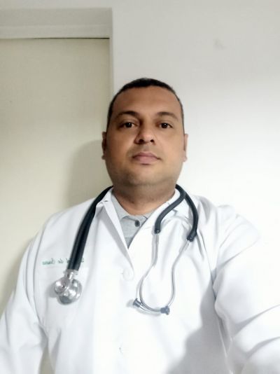 DR. DANIEL DE SOUZA